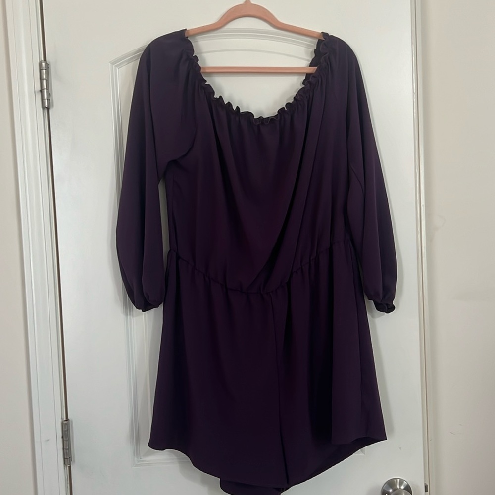 Charlotte Russe + long sleeve, short romper. 2X